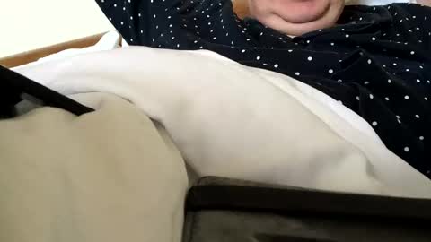 Snapshot of hotmuff99 chatting on 8, 11, 2025 hotmuff99 online show from 8, 11, 2025