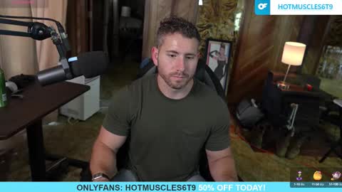 hotmuscles6t9 online show from 14, 10, 2025