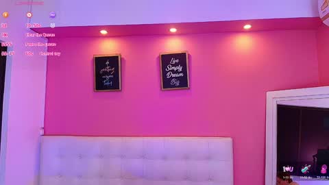 Sussy Bloom  online show from 21, 1, 2025