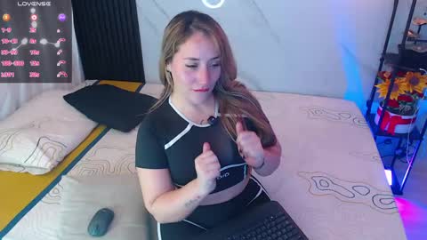 Sussy Bloom  online show from 14, 3, 2026