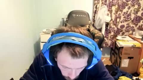 hot online show from 29, 11, 2025