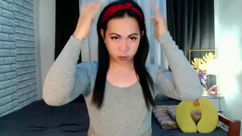 Snapshot of hott_summerr chatting on 21, 11, 2025 Alex Summer online show from 21, 11, 2025