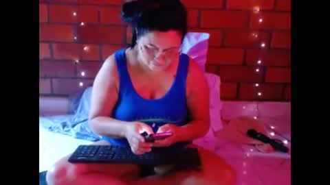 victorya karolyna online show from 9, 3, 2025