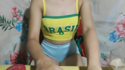 Snapshot of hottie_horny_exoticpussyx chatting on 22, 10, 2025 hottie_horny_exoticpussyx online show from 22, 10, 2025