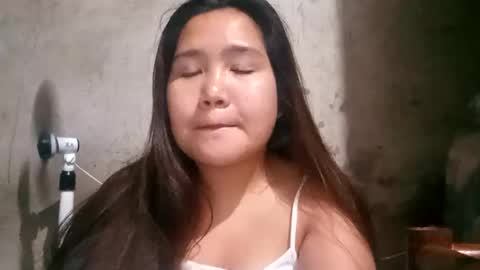 hottiecum27 online show from 16, 3, 2026