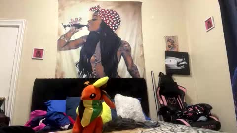 Snapshot of hottiefreckles chatting on 15, 10, 2025 Tokyodagoddess online show from 15, 10, 2025