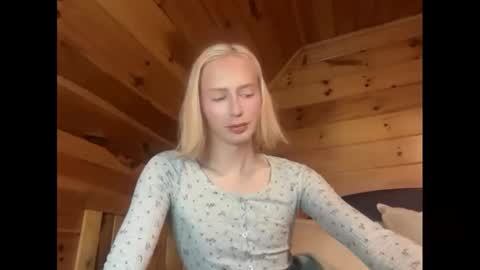 HotTransGirlie online show from 18, 11, 2025