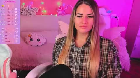 Ivanna and Jessica online show from 9, 3, 2026