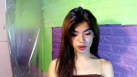 Snapshot of hotty_zeah chatting on 4, 11, 2025 zeah online show from 4, 11, 2025