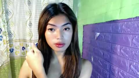 Snapshot of hotty_zeah chatting on 12, 11, 2025 zeah online show from 12, 11, 2025