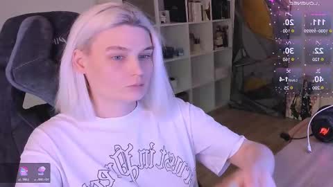 Nessie and Jessie online show from 20, 2, 2025