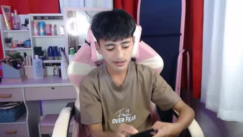 Edrian online show from 19, 3, 2026