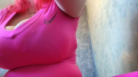 Snapshot of hotvany chatting on 1, 11, 2025 Goddess of Luv online show from 1, 11, 2025