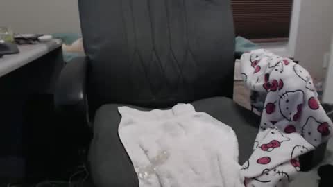 SissyNaaughtyClitty online show from 8, 2, 2026