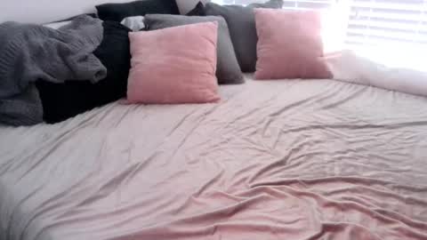 Snapshot of hotwife9 chatting on 5, 1, 2025 hotwife9 online show from 5, 1, 2025