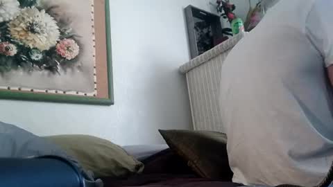 houndmefromhell online show from 7, 2, 2025