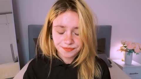 ash. see u on sunday online show from 10, 10, 2025