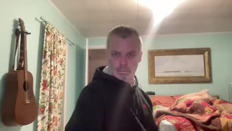 howlingatnothing online show from 18, 2, 2025