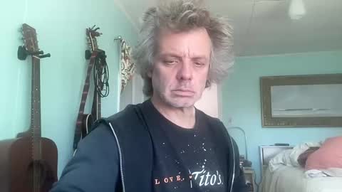 howlingatnothing online show from 2, 11, 2025