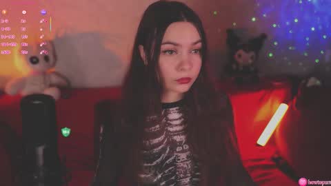 Snapshot of howtomeow chatting on 3, 11, 2025 Mia online show from 3, 11, 2025