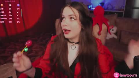 Snapshot of howtomeow chatting on 4, 3, 2026 Mia online show from 4, 3, 2026