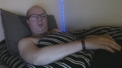 Snapshot of hoyboydkk chatting on 25, 10, 2025 Christian online show from 25, 10, 2025