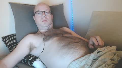 Snapshot of hoyboydkk chatting on 18, 11, 2025 Christian online show from 18, 11, 2025