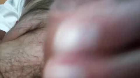 Snapshot of hrubesch2019 chatting on 1, 11, 2025 hrubesch2019 online show from 1, 11, 2025