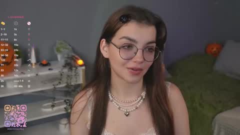 Snapshot of huba_booba chatting on 23, 10, 2025 Diane online show from 23, 10, 2025