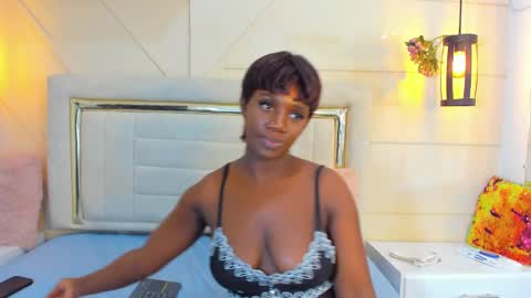 Snapshot of huddah_cam chatting on 6, 3, 2025 huddah online show from 6, 3, 2025