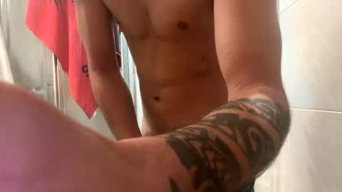 hugecock959448 online show from 3, 2, 2026