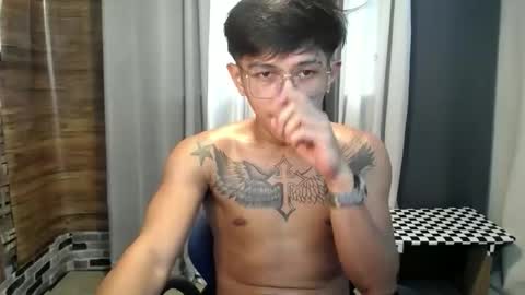 hugecockchristian online show from 4, 11, 2025