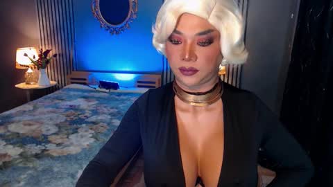 Christine online show from 25, 10, 2025