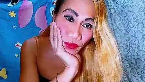 Snapshot of hugecockforyouxx chatting on 15, 10, 2025 bella passwordshow 500tokens no time limit online show from 15, 10, 2025