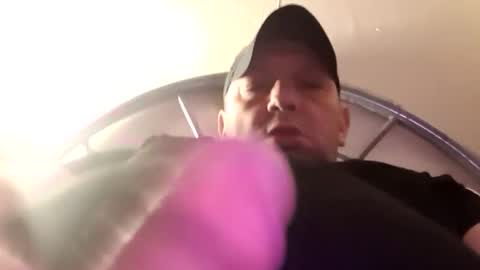 hugecummer10 online show from 12, 1, 2026