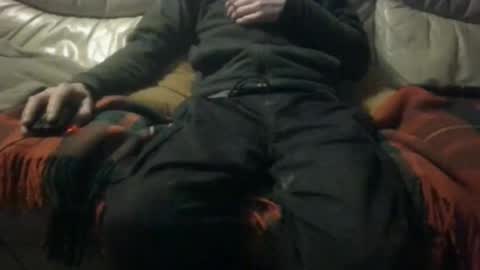 Snapshot of hugenob4u chatting on 4, 4, 2026 hugenob4u online show from 4, 4, 2026