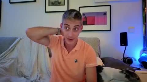 Hugo online show from 8, 10, 2025