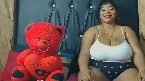 Snapshot of humongoustitss500929 chatting on 10, 10, 2025 humongoustitss500929 online show from 10, 10, 2025