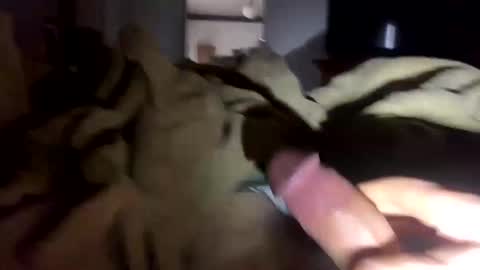 Snapshot of humungo chatting on 4, 3, 2025 humungo online show from 4, 3, 2025