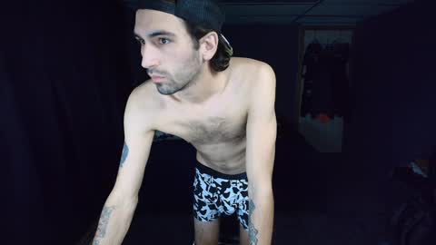 Snapshot of hungbidad666 chatting on 14, 12, 2024 FootLover online show from 14, 12, 2024