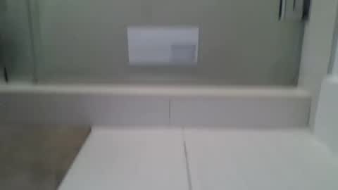 Snapshot of hungbistud916 chatting on 2, 1, 2025 hungbistud916 online show from 2, 1, 2025