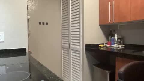 Snapshot of hungrooster69 chatting on 18, 3, 2026 Hungrooster69 online show from 18, 3, 2026