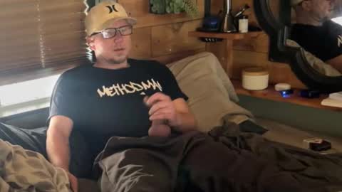 HuingsingleDad79 online show from 26, 12, 2024