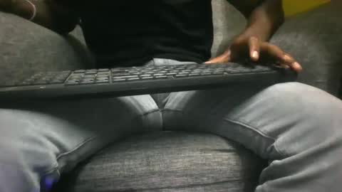 hunk_dominant online show from 2, 3, 2025