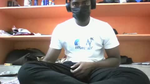 hunk_dominant online show from 13, 11, 2025