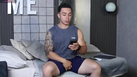 hunk_ryan online show from 13, 11, 2025