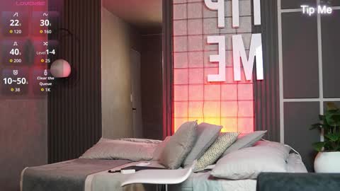 hunk_ryan online show from 15, 12, 2025