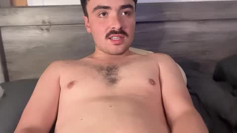 Snapshot of hunterbentleyy chatting on 12, 9, 2025 Hunter online show from 12, 9, 2025