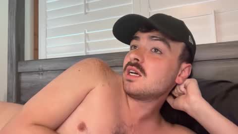 Snapshot of hunterbentleyy chatting on 15, 9, 2025 Hunter online show from 15, 9, 2025