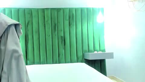 Snapshot of hunterheat_ chatting on 9, 10, 2025 hunterheat_ online show from 9, 10, 2025